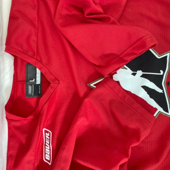 Bauer Canada Hockey Jersey Blank Lightweight Red Size Large LIKE NEW - Picture 2 of 10